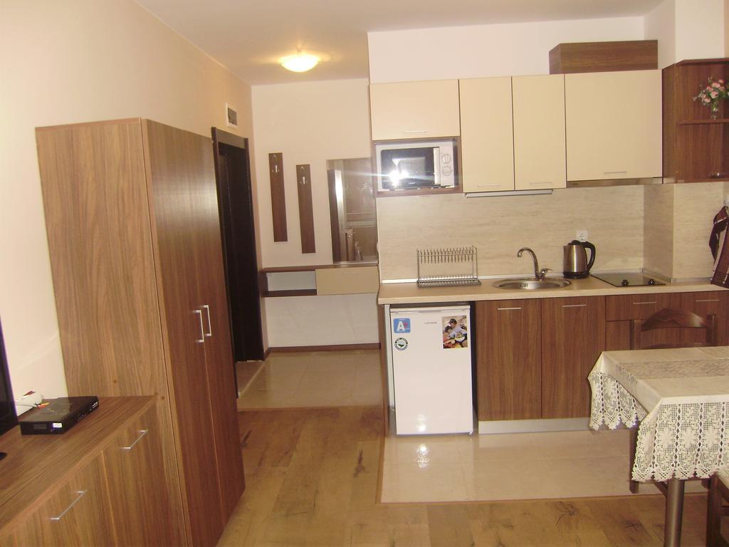 Apartments Vesi And Gery เปาโมเรีย ห้อง รูปภาพ