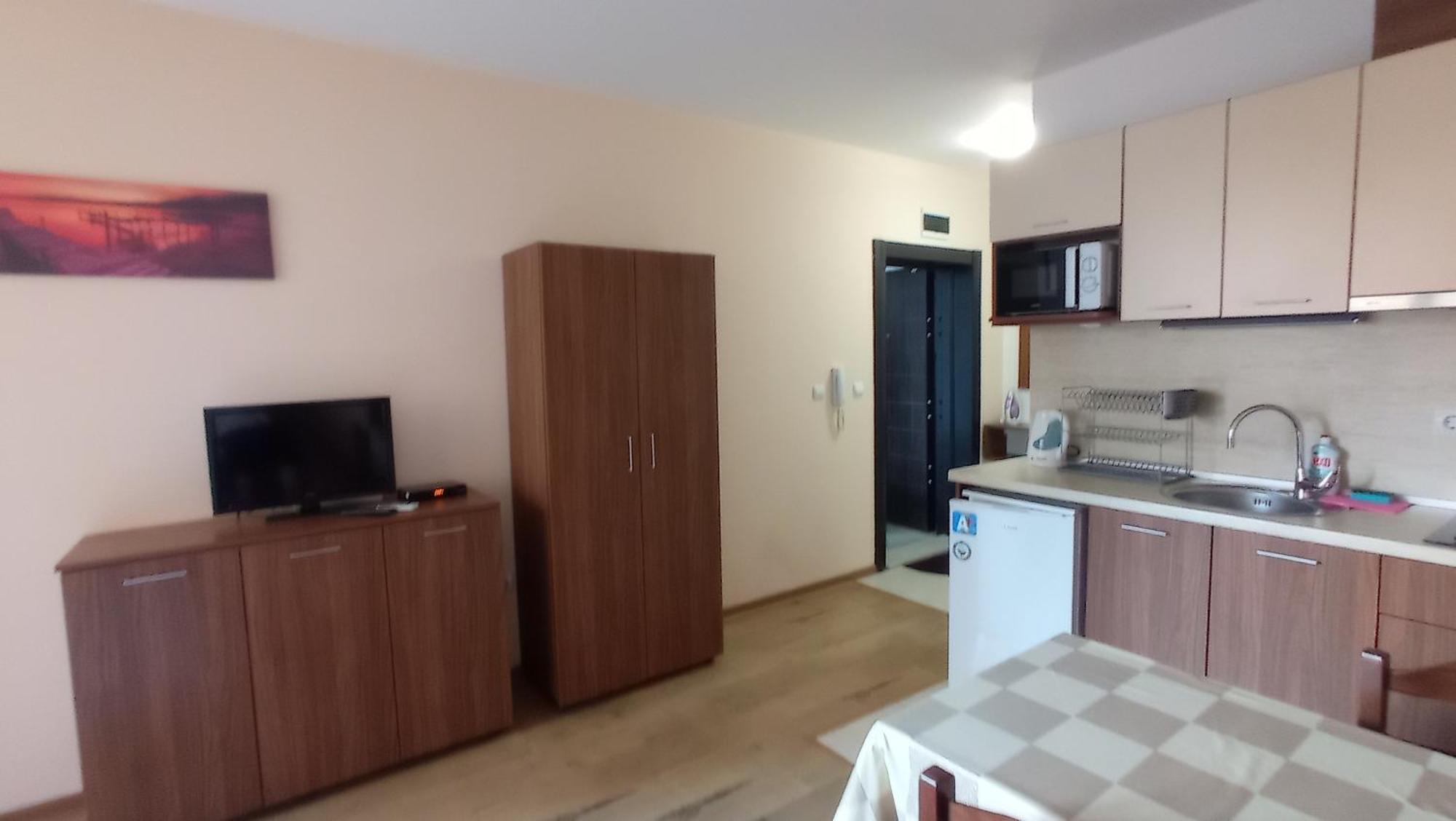 Apartments Vesi And Gery เปาโมเรีย ภายนอก รูปภาพ