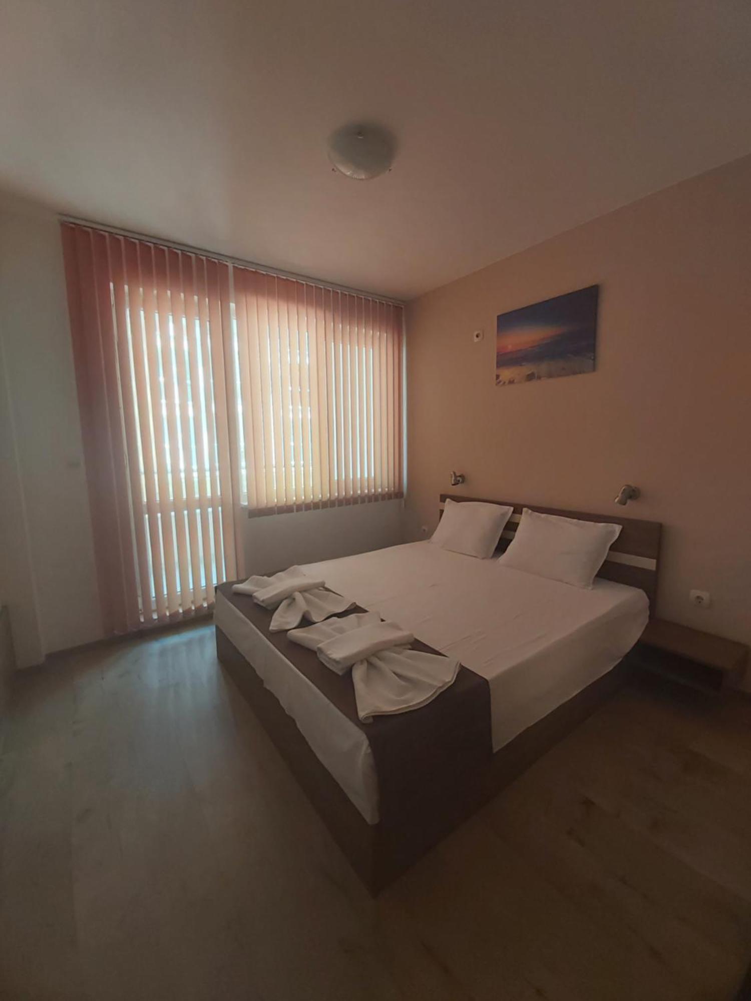 Apartments Vesi And Gery เปาโมเรีย ภายนอก รูปภาพ
